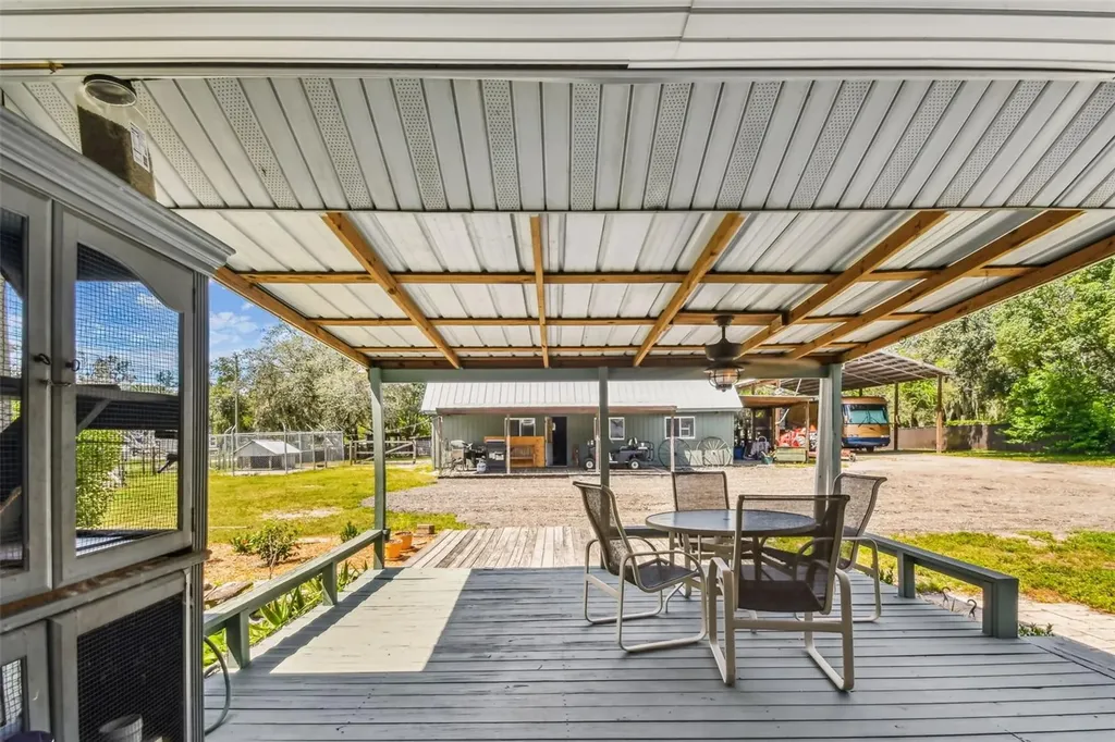 15019 Carlton Lake Road Wimauma FL 33598