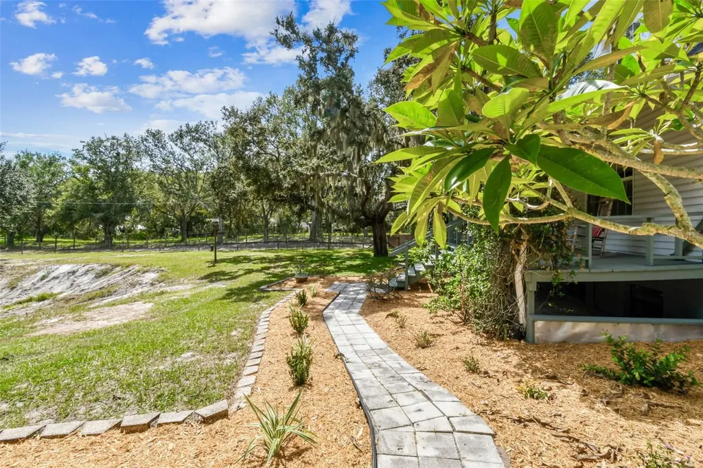 15019 Carlton Lake Road Wimauma FL 33598