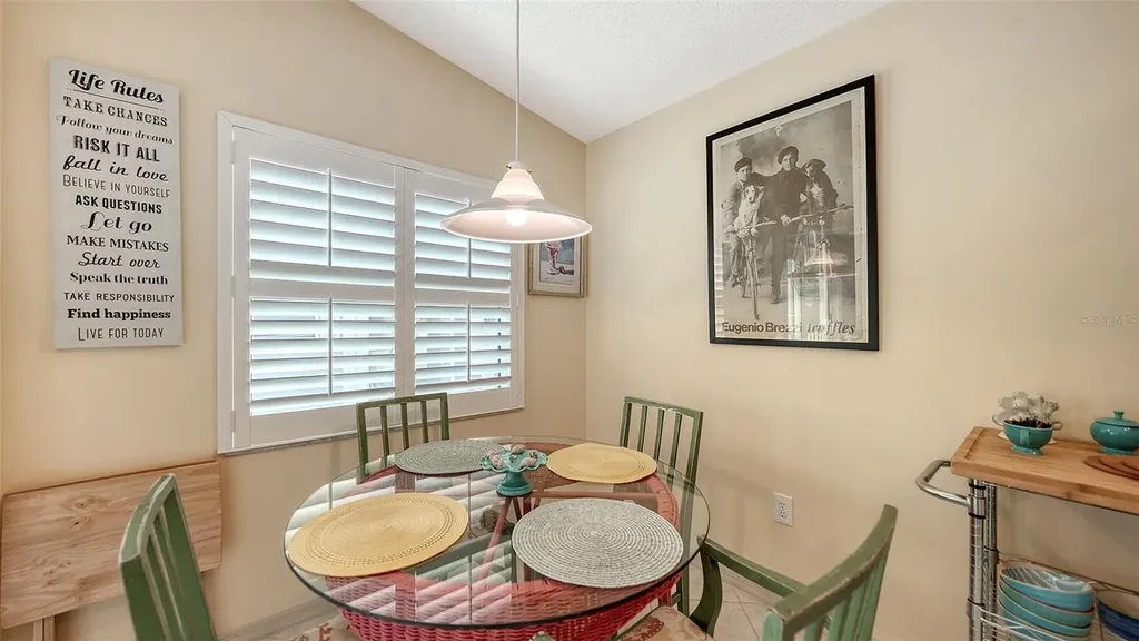 5682 Sheffield Greene Circle Sarasota FL 34235