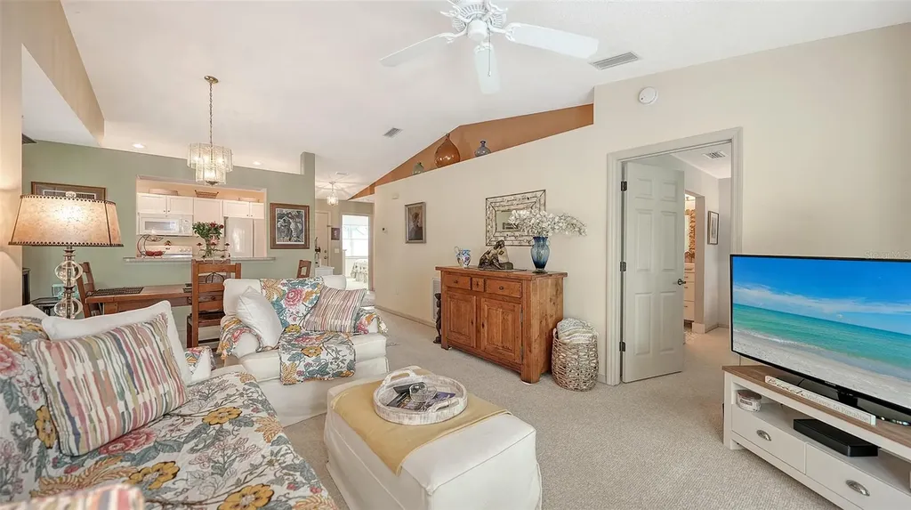 5682 Sheffield Greene Circle Sarasota FL 34235