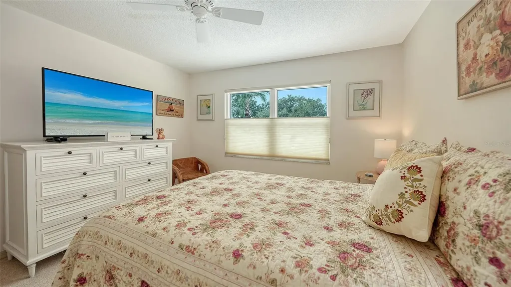 5682 Sheffield Greene Circle Sarasota FL 34235