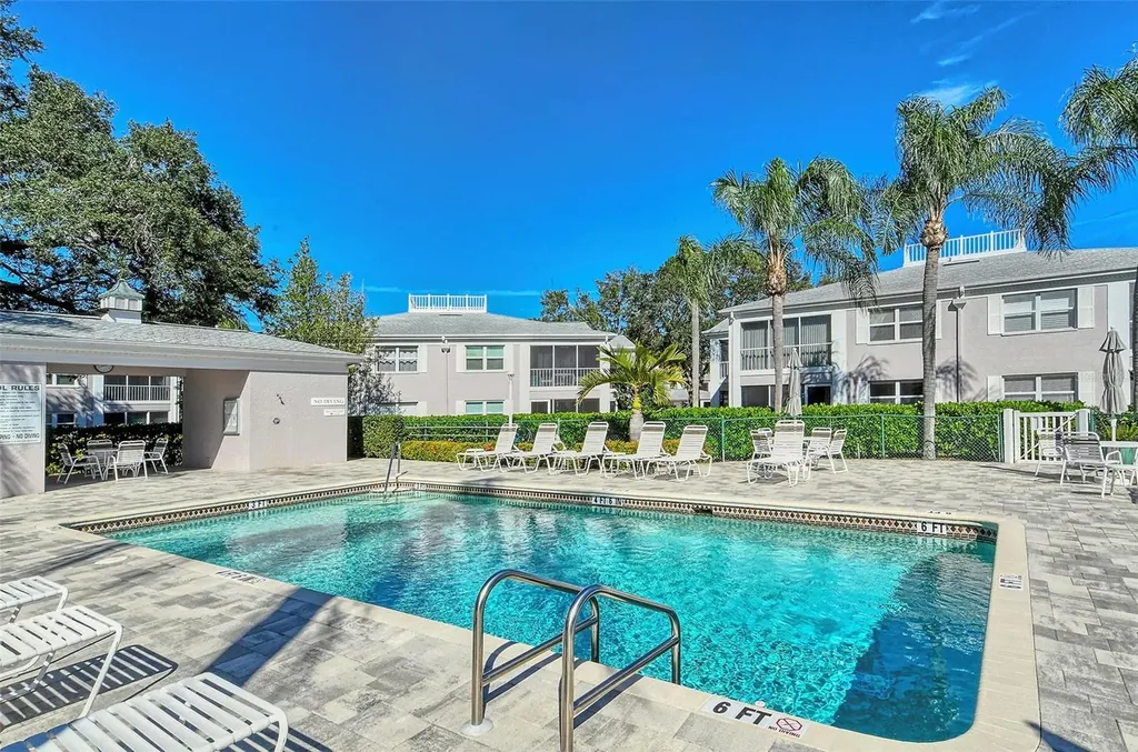 5682 Sheffield Greene Circle Sarasota FL 34235