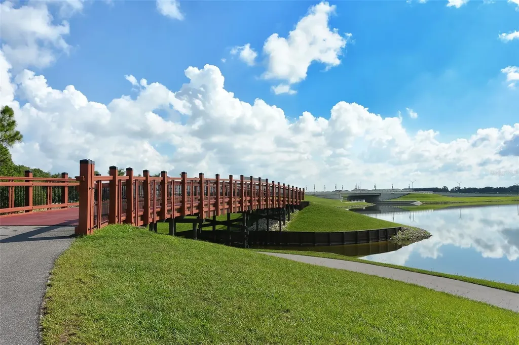 5682 Sheffield Greene Circle Sarasota FL 34235