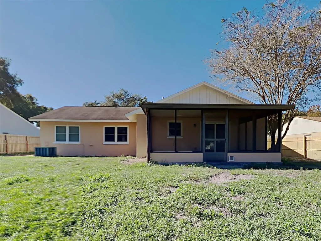 3410 King Richard Court Seffner FL 33584