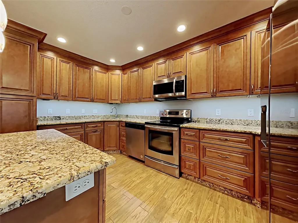 3410 King Richard Court Seffner FL 33584
