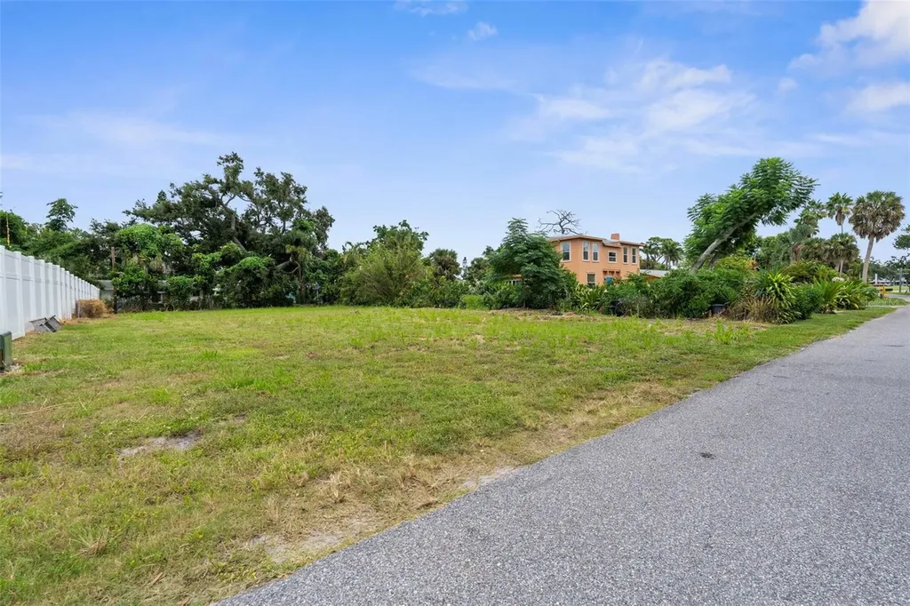 216 Pavonia Road Nokomis FL 34275