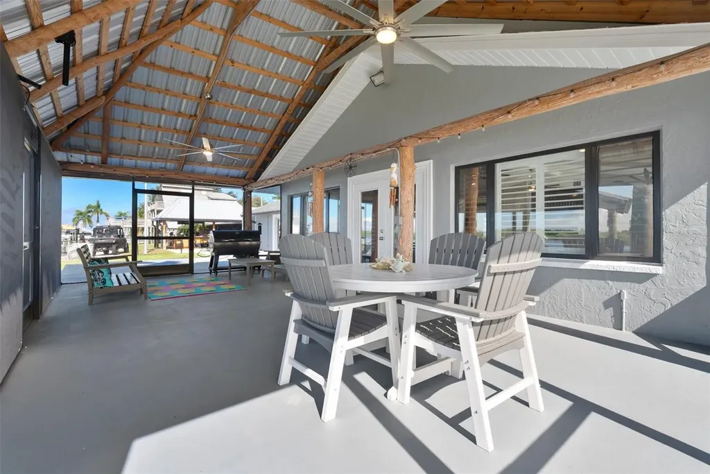 3422 W Shell Point Road Ruskin FL 33570