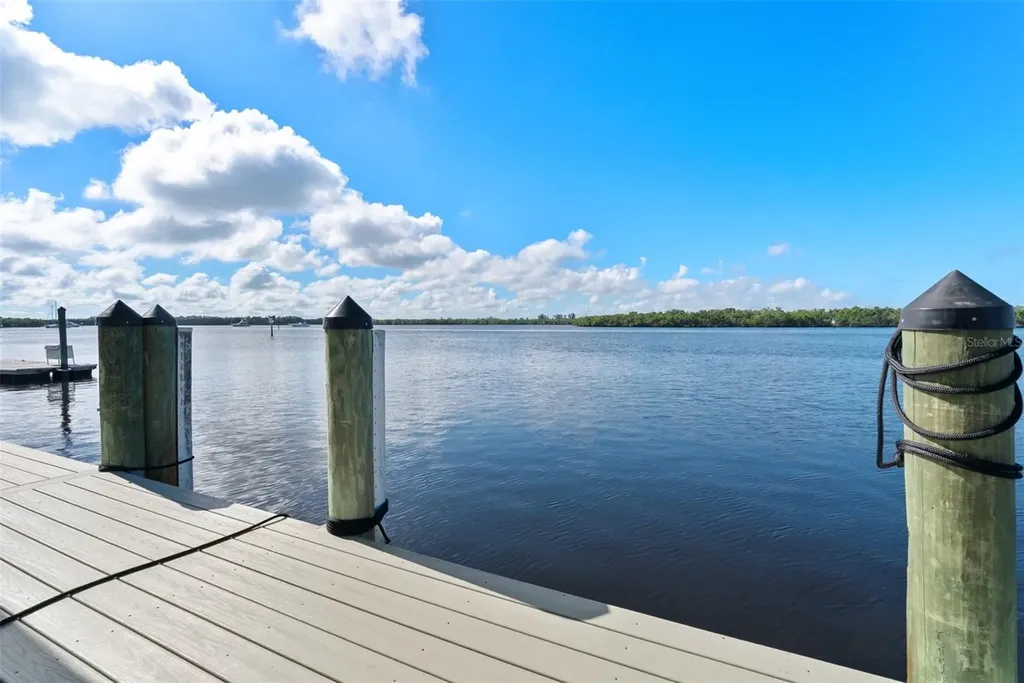 3422 W Shell Point Road Ruskin FL 33570