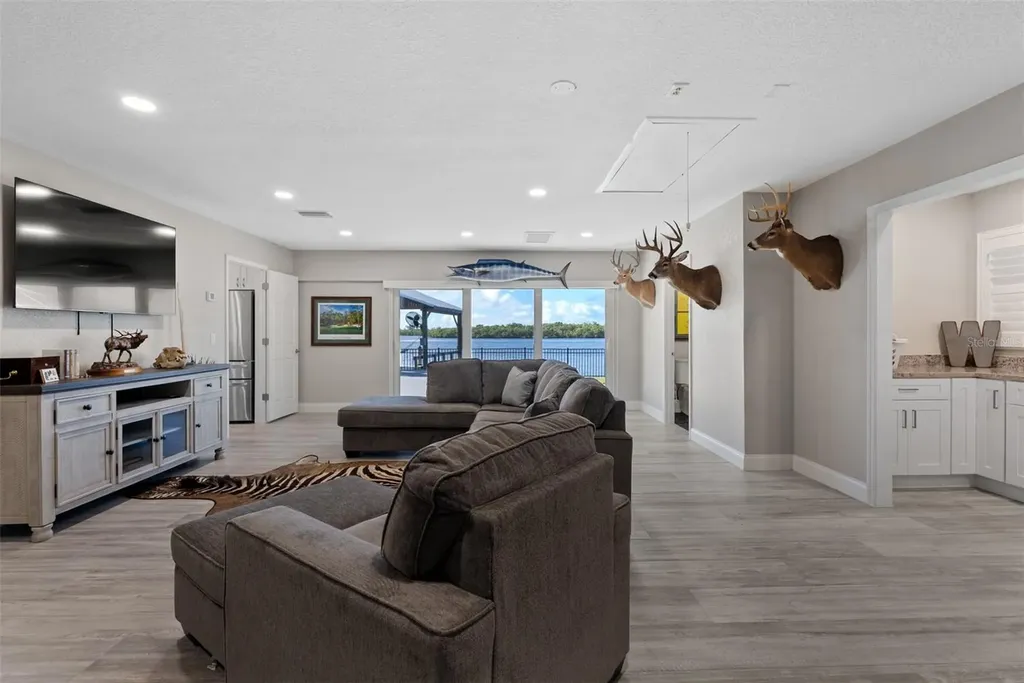 3422 W Shell Point Road Ruskin FL 33570