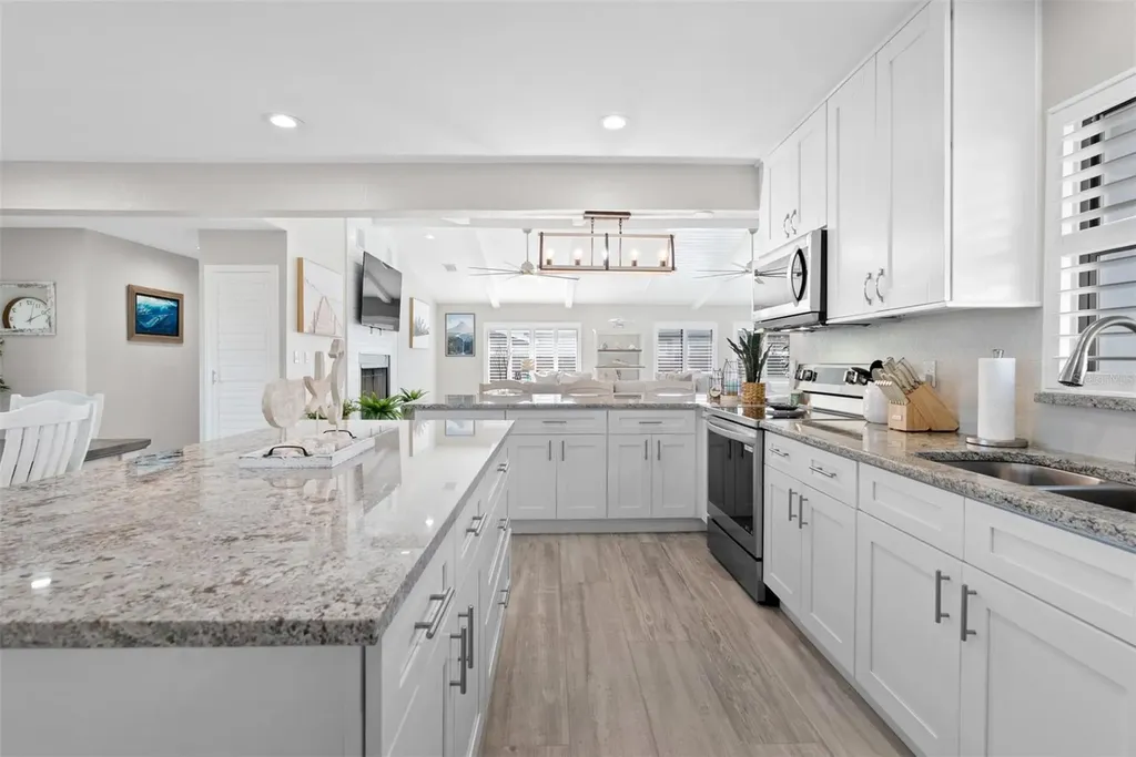 3422 W Shell Point Road Ruskin FL 33570