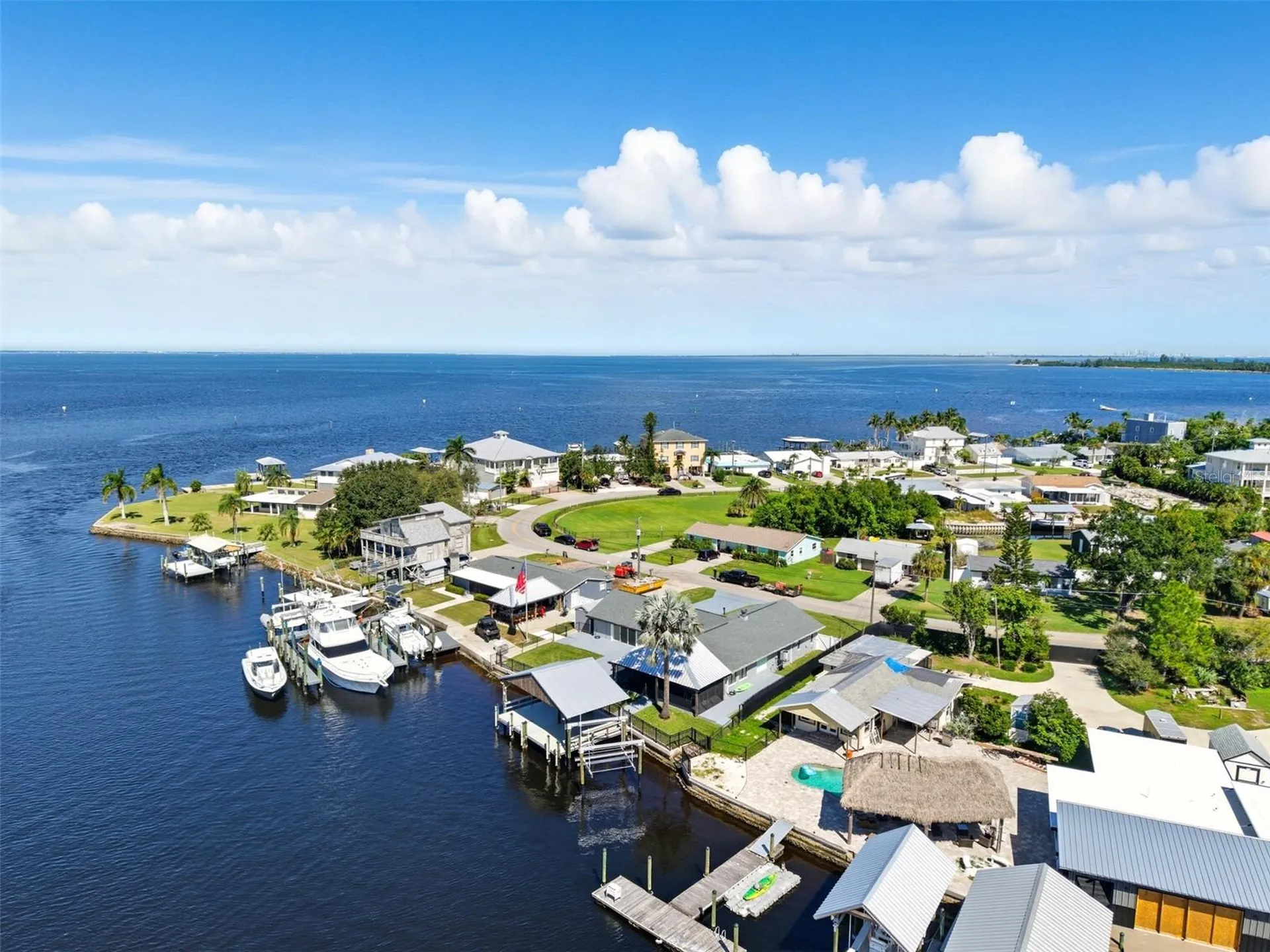 3422 W Shell Point Road Ruskin FL 33570