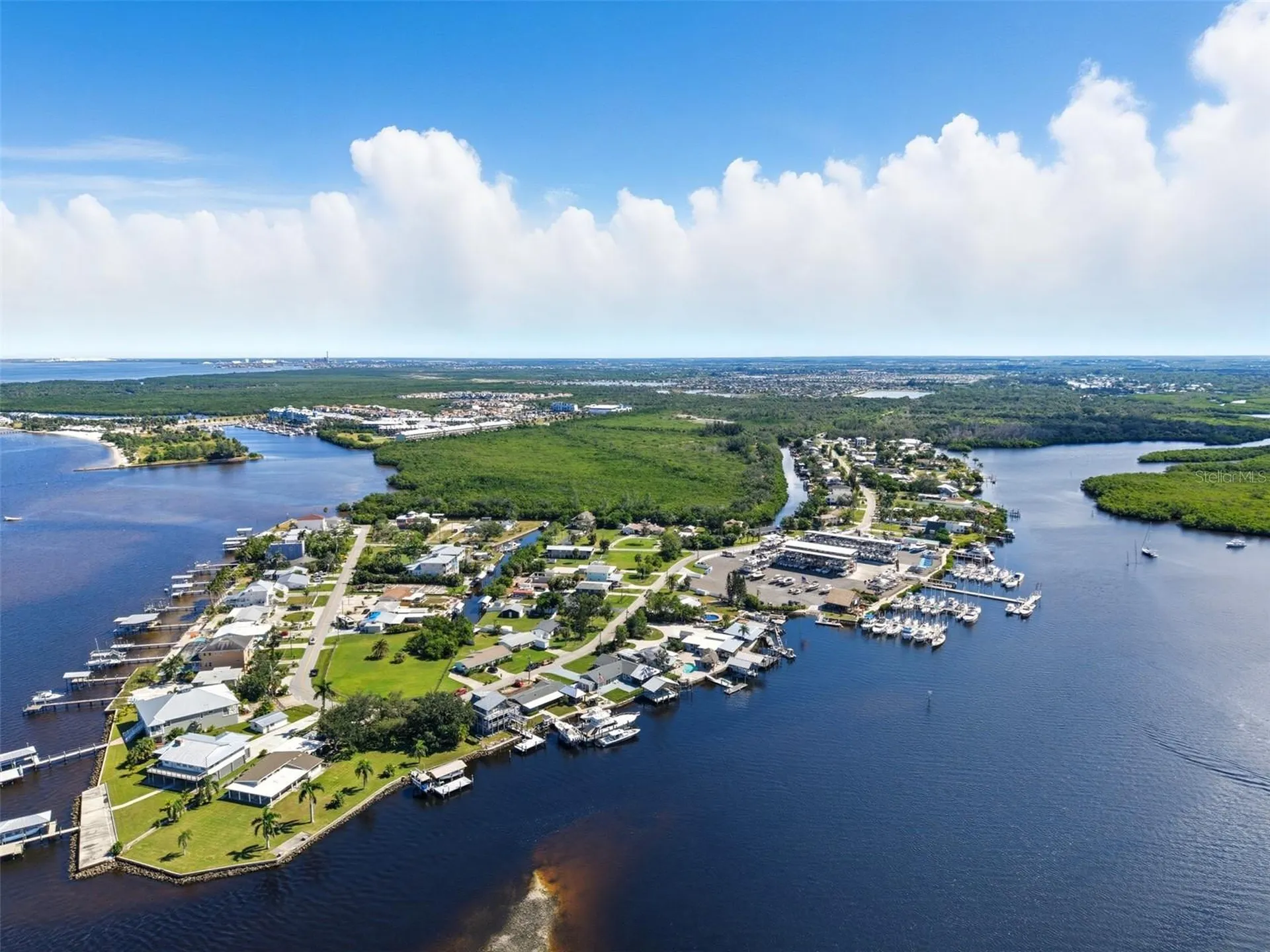 3422 W Shell Point Road Ruskin FL 33570