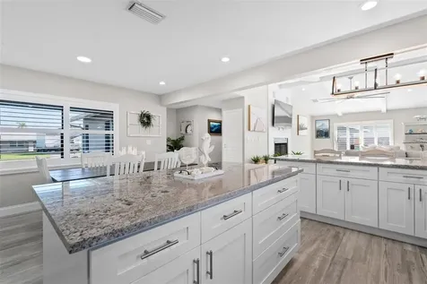 3422 W Shell Point Road Ruskin FL 33570