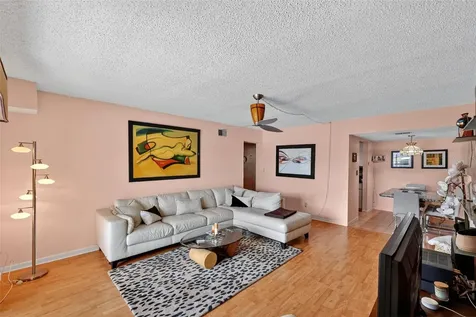 5541 Bay Boulevard Port Richey FL 34668