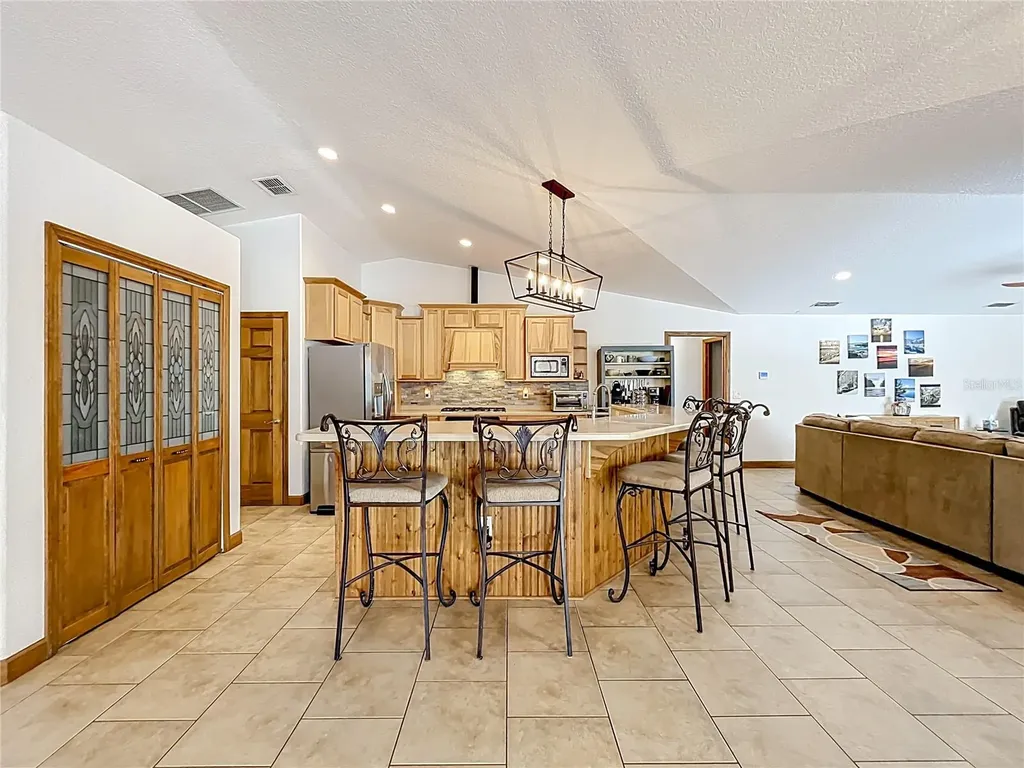 527 Sunnyside Drive Leesburg FL 34748
