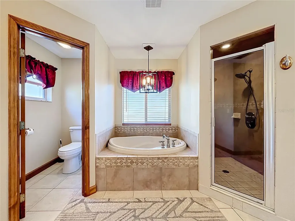 527 Sunnyside Drive Leesburg FL 34748