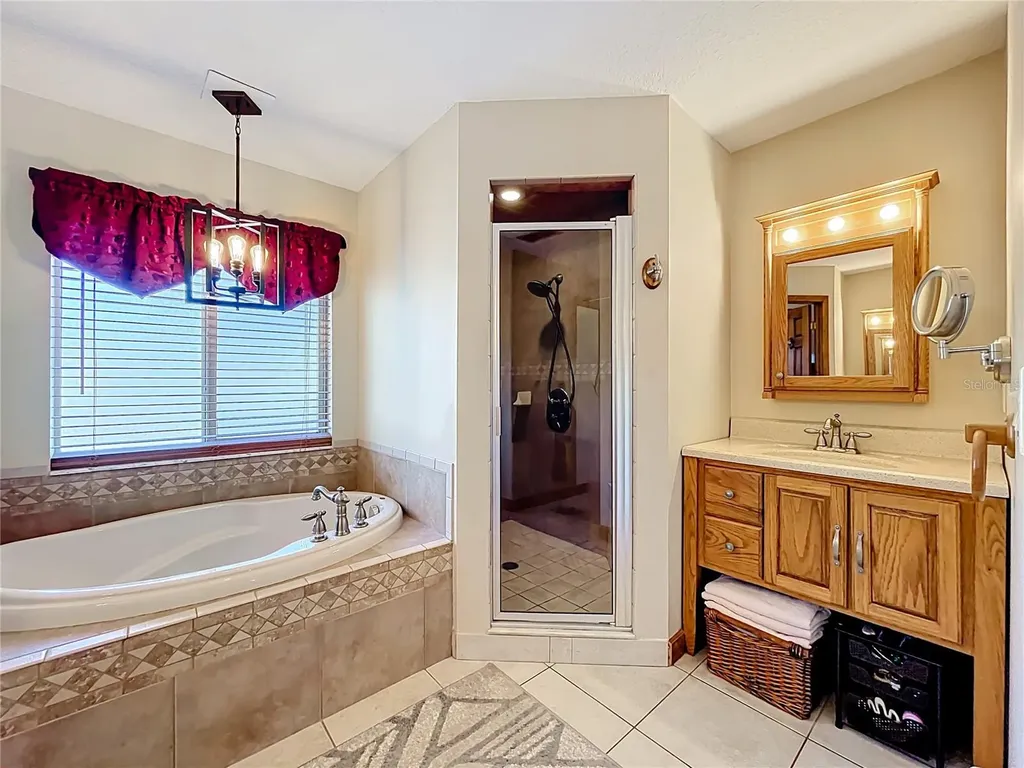 527 Sunnyside Drive Leesburg FL 34748
