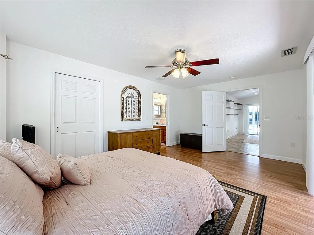 527 Sunnyside Drive Leesburg FL 34748