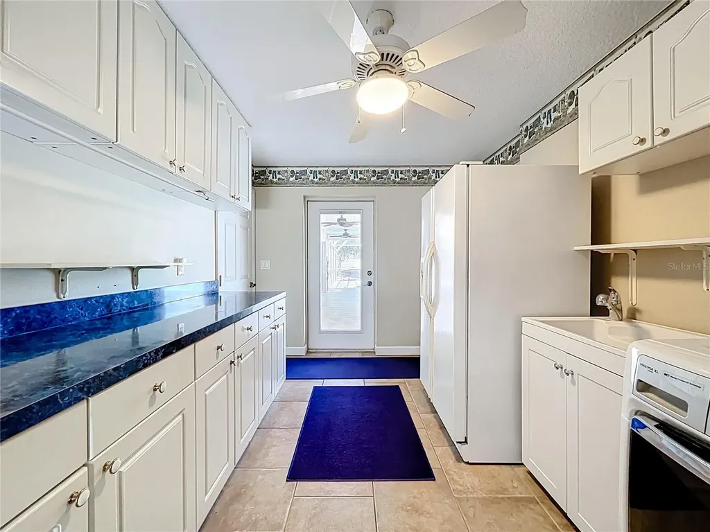 527 Sunnyside Drive Leesburg FL 34748