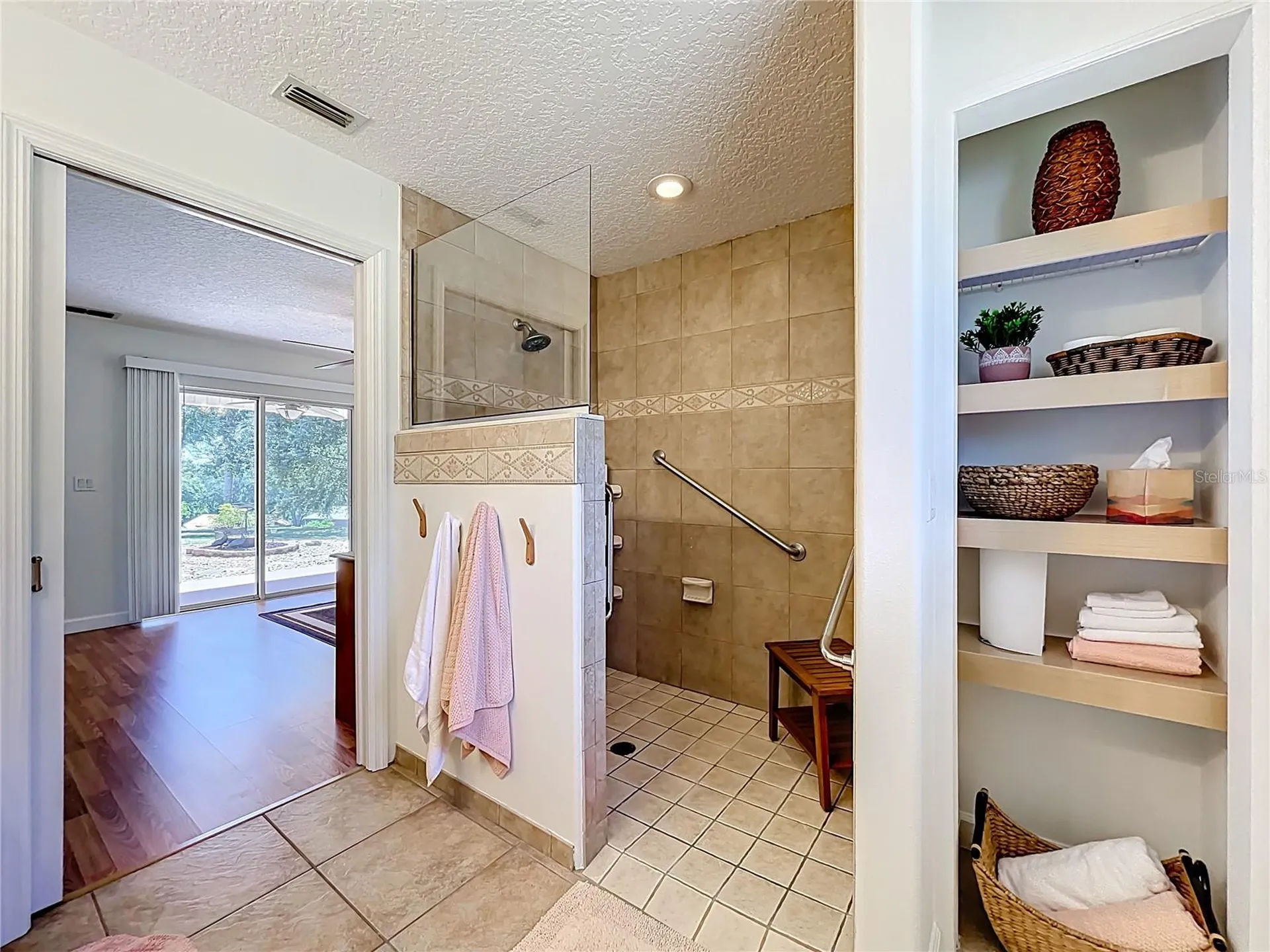 527 Sunnyside Drive Leesburg FL 34748