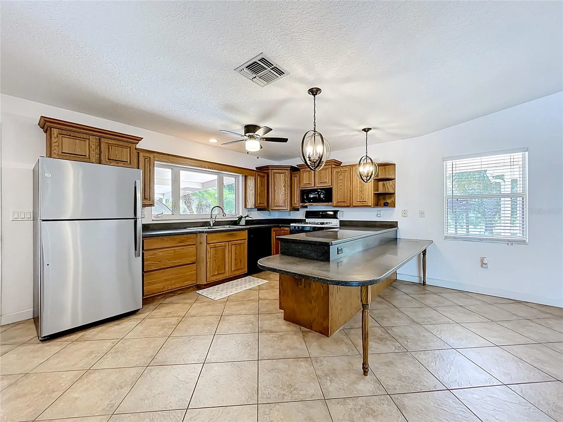 527 Sunnyside Drive Leesburg FL 34748