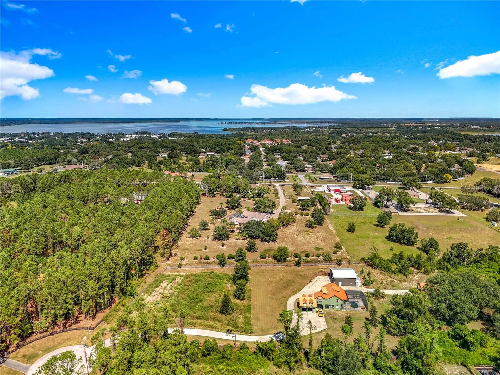 527 Sunnyside Drive Leesburg FL 34748