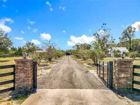 527 Sunnyside Drive Leesburg FL 34748
