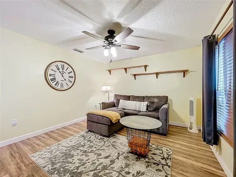 527 Sunnyside Drive Leesburg FL 34748