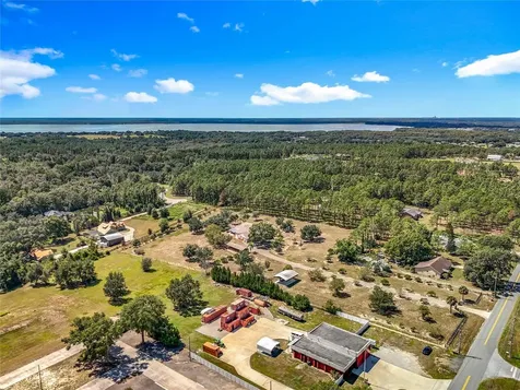 527 Sunnyside Drive Leesburg FL 34748