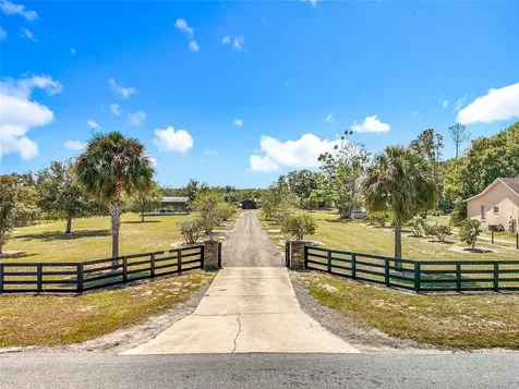 527 Sunnyside Drive Leesburg FL 34748