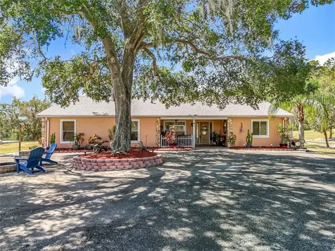 527 Sunnyside Drive Leesburg FL 34748