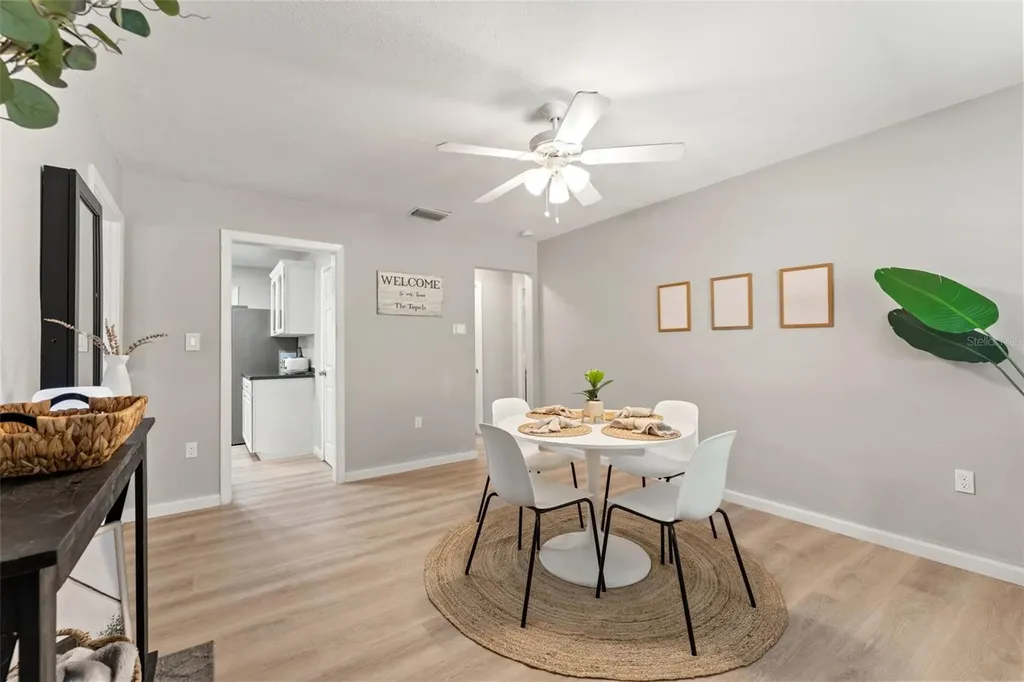 1215 E Lambright Street Tampa FL 33604