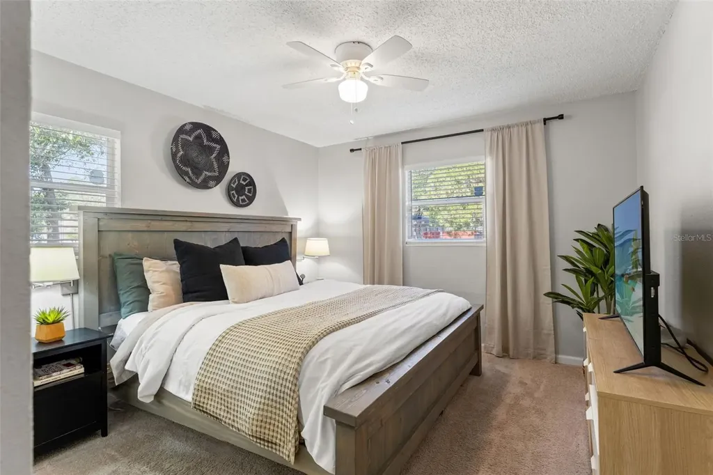 1215 E Lambright Street Tampa FL 33604