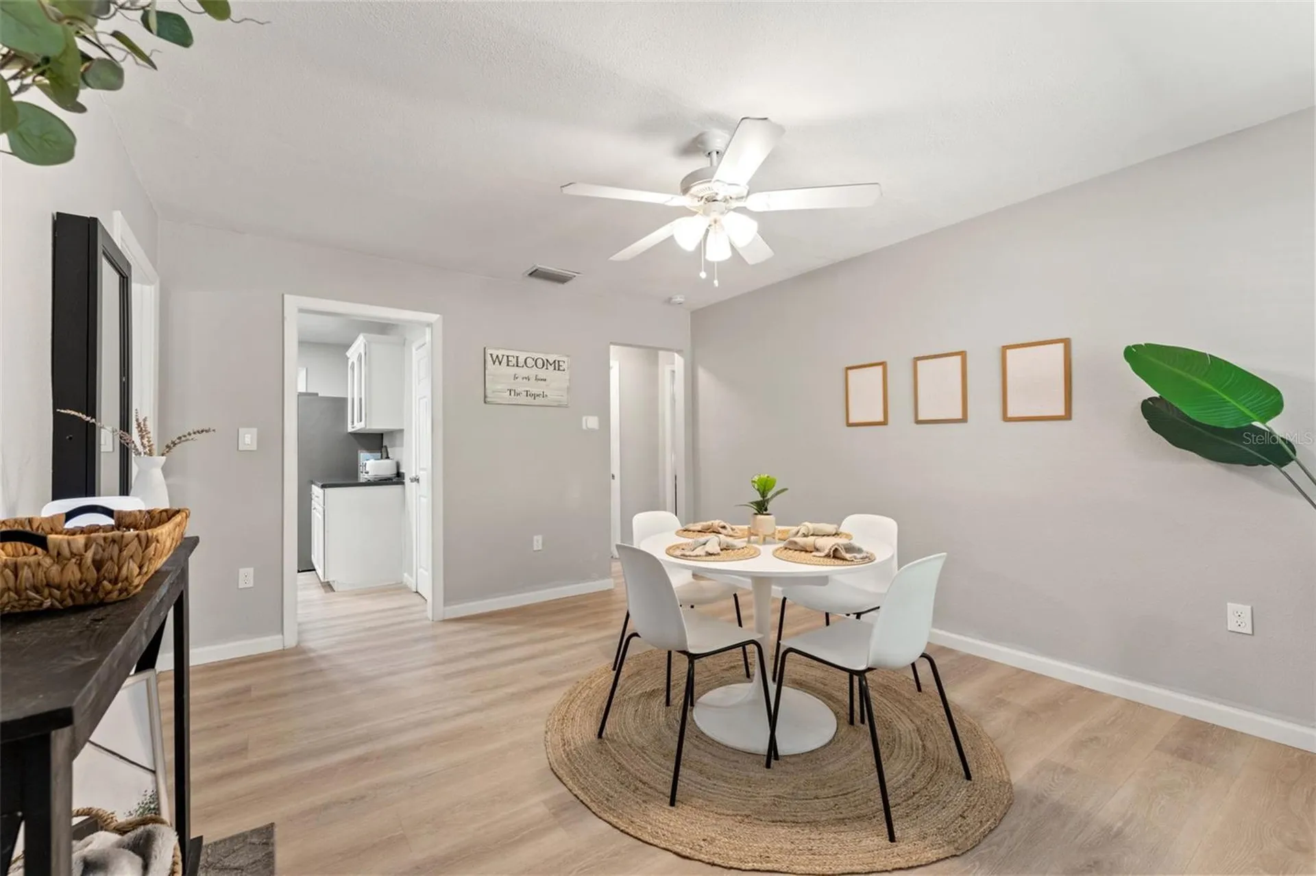 1215 E Lambright Street Tampa FL 33604