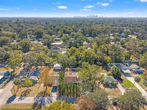 1215 E Lambright Street Tampa FL 33604