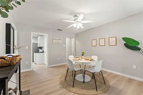 1215 E Lambright Street Tampa FL 33604