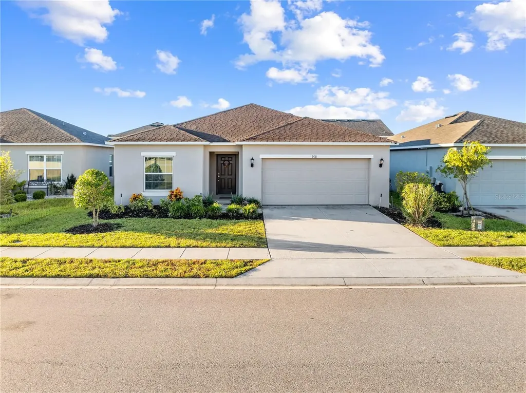 608 Meadow Bend Drive Davenport FL 33837