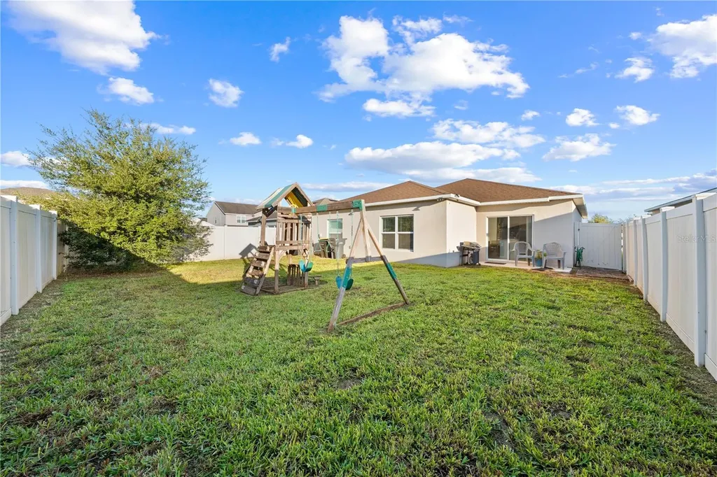 608 Meadow Bend Drive Davenport FL 33837