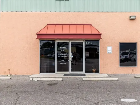 4313 W South Avenue Tampa FL 33614