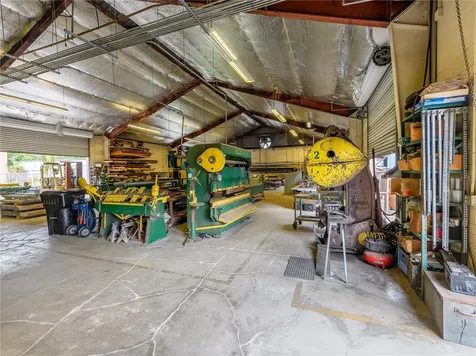 4313 W South Avenue Tampa FL 33614