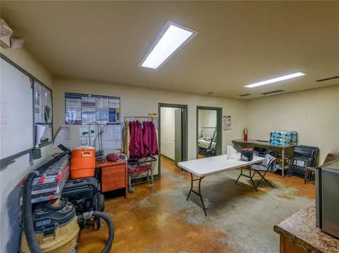 4313 W South Avenue Tampa FL 33614