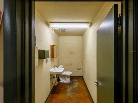 4313 W South Avenue Tampa FL 33614