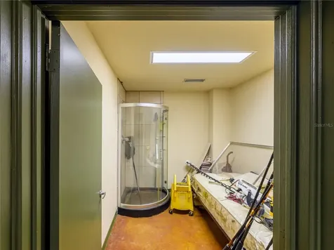 4313 W South Avenue Tampa FL 33614