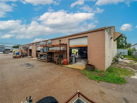 4313 W South Avenue Tampa FL 33614