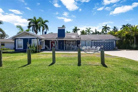 2507 Riverview Boulevard Bradenton FL 34205