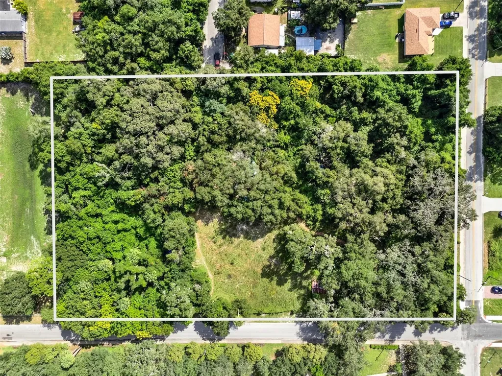 S Garfield Avenue Deland FL 32724