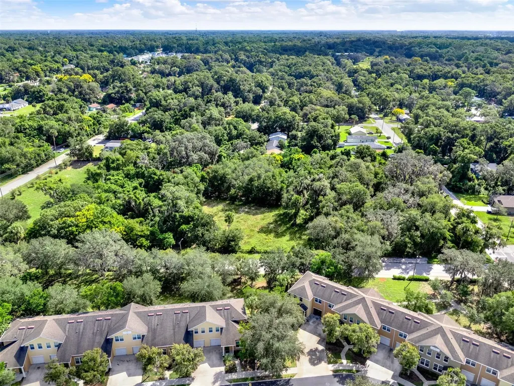 S Garfield Avenue Deland FL 32724
