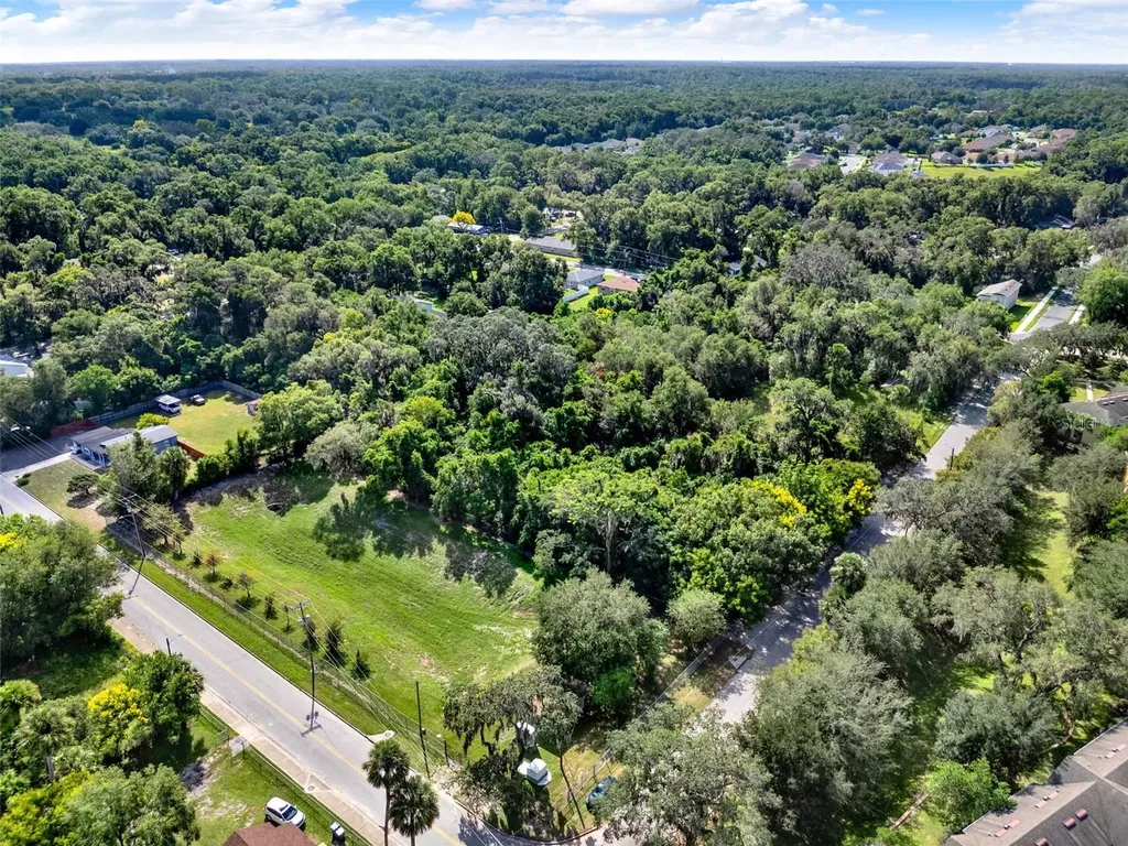 S Garfield Avenue Deland FL 32724
