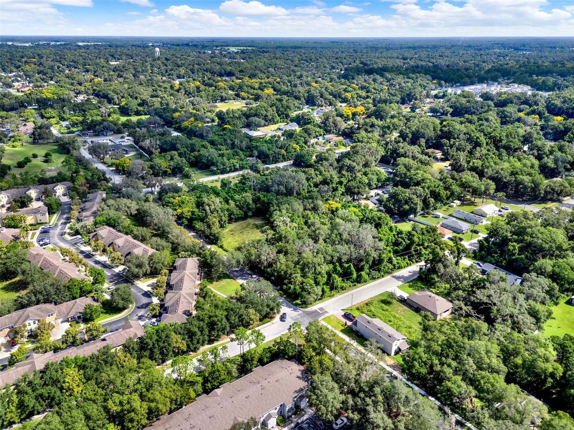S Garfield Avenue Deland FL 32724