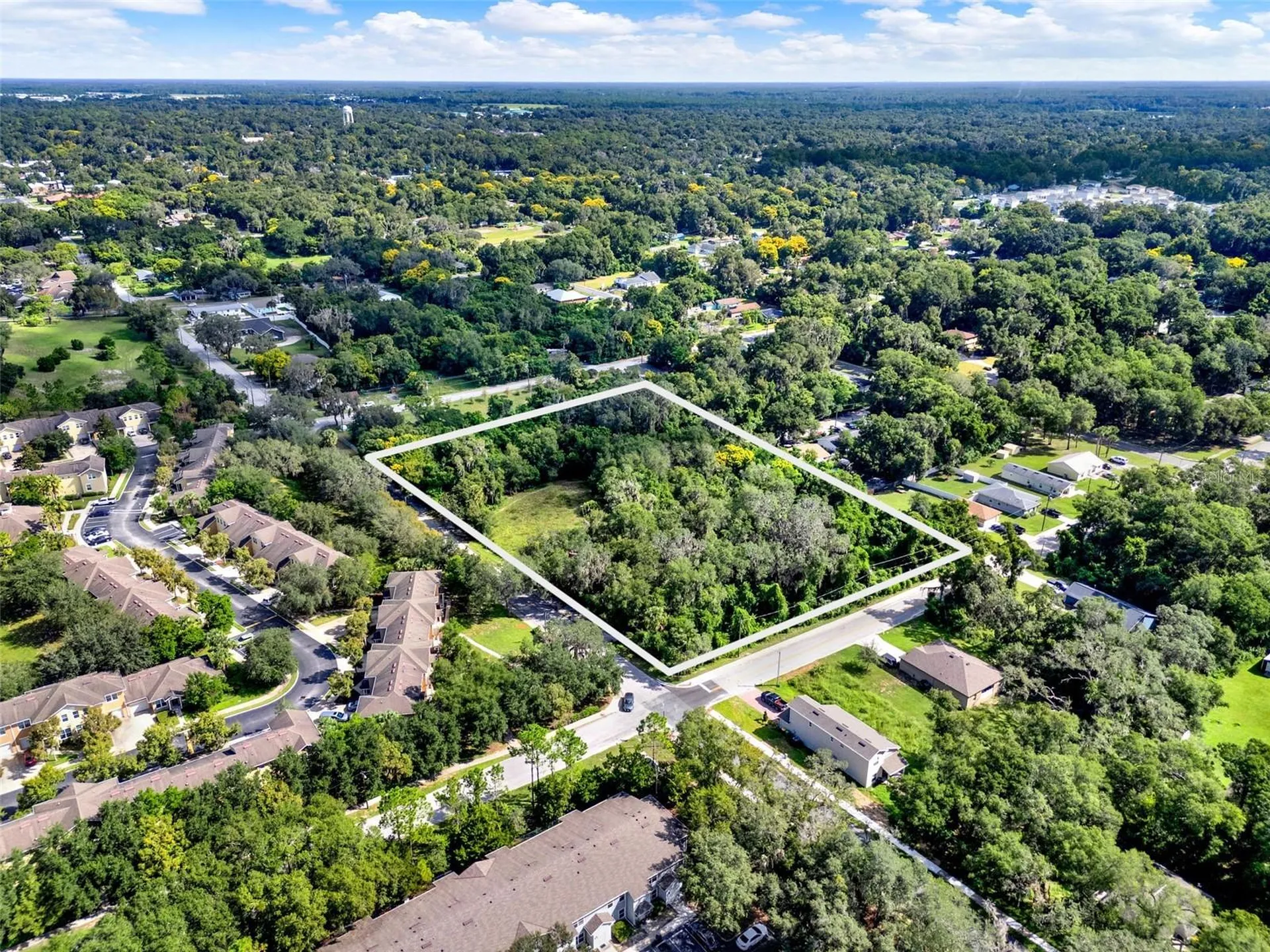 S Garfield Avenue Deland FL 32724
